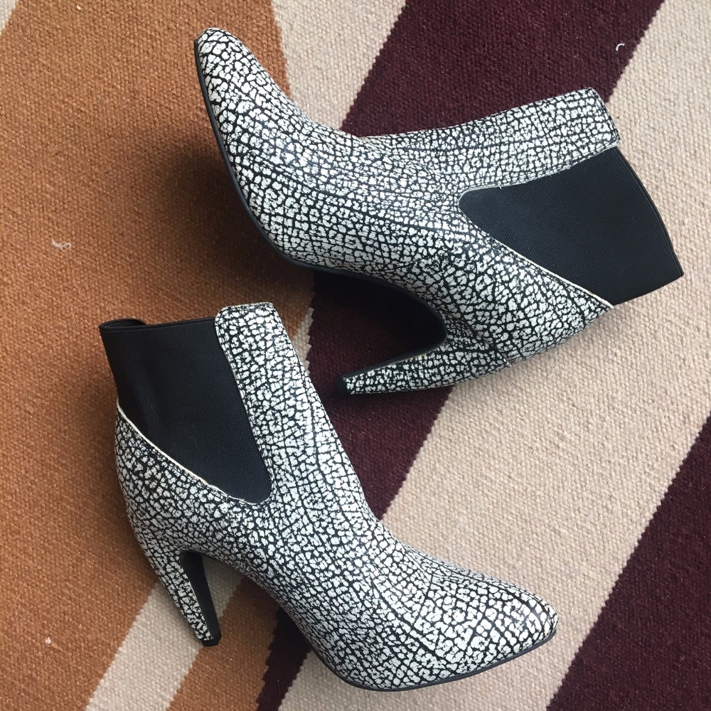New Ibiza brand 80's heels size 8.5.